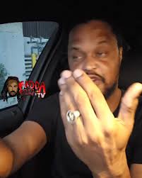 THIS NEEDS CROWD 🤣🤣