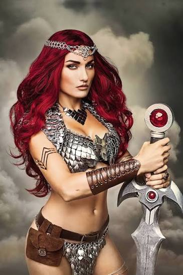 RED SONJA #3 COVER F 1-in-10 COSPLAY VIRGIN INCENTIVE: Carlos E. Gómez:  Amazon.com: Books