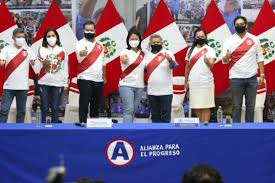 Elecciones 2021 | keiko fujimori saludó a la selección peruana tras derrota ante colombia. Keiko Fujimori Amerika21