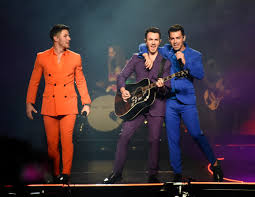 They were originally from wyckoff new jersey, where kevin was born. Concert Review Jonas Brothers Happiness Begins Tour At American Airlines Arena August 7 2019 Miami New Times