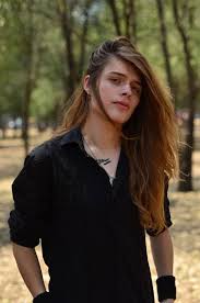 Hairstyles for men with long hair. Hosszu Haju Fiuk Photo Long Hair Styles Men Long Hair Styles Flippy Hair