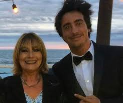 From aca se escribe el titulo by nicolas vazquez. La Carta De La Mama De Nico Vazquez A 4 Anos De La Muerte De Santiago