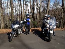 Salvini giura sui vangeli e vuole i crocifissi nelle scuole, pillon e fontana sono cattolici con idee preconciliari, giuseppe conte è devoto a padre pio. 12 Tips For Riding With A Pillion Horizon Adv