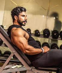 Akshay kumar, whose real name is rajiv hari om bhatia, is today the most popular and bankable star of bollywood. Can A Influencer And World Strongest Man Bharat Walia Make A Place In Bollywood Ibtimes India