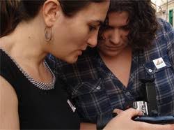 Le lesbiche non esistono", un progetto "dal basso"