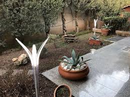 I nostri faretti led per esterni sono perfetti per illuminare giardini, palazzi, scale, piscine, viali e molto altro. Fari Led E Lampadine Led Per Lampioni Da Giardino