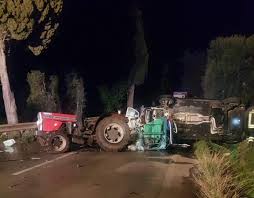 Ancora non si conoscono con certezza le dinamiche dell'accaduto, né se ci sono feriti. Tragico Incidente Sulla Ostuni Fasano Deceduti Due Cuochi Della Citta Bianca Che Andavano A Lavoro Nel Fasanese Quattro Feriti Cisternino Notizie