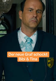 Tina Hogsett's Instagram, Twitter & Facebook