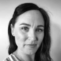 Deanna Faust's Instagram, Twitter & Facebook