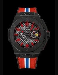 The entire case and bezel are made up of pure titanium. Watch Hublot Big Bang Ferrari Black Ceramic Big Bang 401 Cx 1123 Vr Black Ceramic Leather Rubber Strap