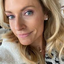 Let's Look: A Perfect Night In!