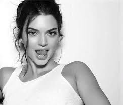 Por qué todos creen que Kendall Jenner tiene un nuevo novio?