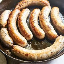 A Step By Step On How To Cook Brats On The Stove A Simple Yet Very Effective Recipe That Results I How To Cook Sausage Bratwurst Recipe Oven Bratwurst Recipes