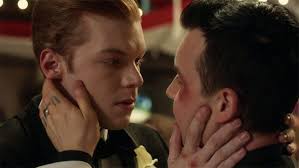 Could you imagine how different shameless would have been without the ian and mickey love story?don't worry. Shameless Ian Mickey Get Married Season 10 Finale Recap Hollywood Life