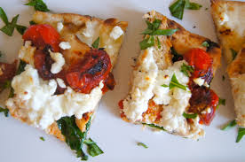 Caramelized onion and goat cheese flatbread. Grilled Chicken Roasted Tomato And Goat Cheese Flatbreads Nourishedpeach