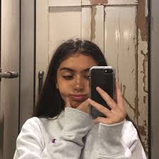Aesthetic no face pictures for instagram. Aleatoire Aleatoire Amreading Books Wattpad Si Tu Es Si Tu Es Face A Ce Book Ce Selfies Poses Mirror Selfie Poses Instagram Photo Inspiration
