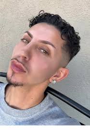 Boutta post hellaaaaaa videos rn cause my barber blessed me 😅😭 #fyp  #newhair #newbarber