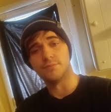 Wow, this nice young man Andrew shared a very sad story of a hero being  laughed/joked at because of his wounds from service. It also appears a  woman of relation named Rachel