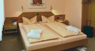 This resort has heated swimming pool as well as … Hotel Haus Andrea Winterberg Hotelbewertung