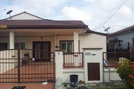 Bukit lagong (sime darby plantation) 1.8 km. Taman Pelangi For Sale In Rawang Propsocial