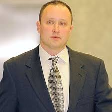 Brooklyn cop escapes prison time in larceny case