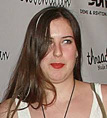 Scout Willis displays vocal talents