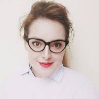 Wilma Castro's Instagram, Twitter & Facebook