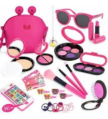 Debido a que no usan preservativos, recuerden que recomiendan cambiar el maquillaje después de 6 meses y tirar los polvos si se mojan. Kit De Maquillaje Para Ninas Super Completo Juguetes Trademart