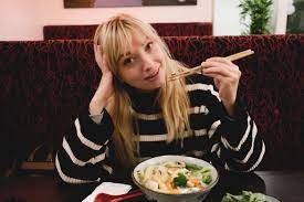 Sandra beijer körlof, född alexandra maria victoria körlof 10 augusti 1984 i s:t matteus församling i stockholm, är en svensk bloggare, författare och krönikör. Sthlmfood