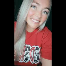 I told him to take care of his eyes because they are the only balls he has  💁🏼‍♀️😘