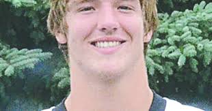 Two Panther football players make college decisions