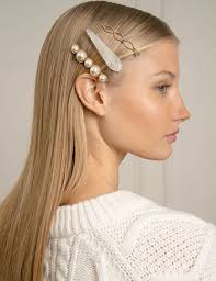 Tease the hair you have gathered with a teasing comb. The Best Hair Barrettes And How To Style Them Gaby Burger