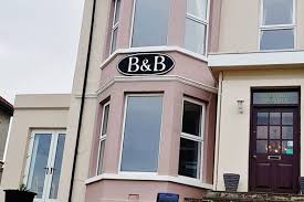 London provides a very good public guests who book hotels and bed and breakfast in south kensington stay close to attractions like the victoria and albert museum, the kensington. B Bs In Suburban London The Best Areas Abonnyhouse Co Uk