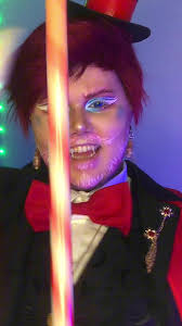 Spontaneously-made Caine Cosplay: One Day Transformation