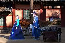 Banyak genre drama yang bisa anda tonton dan nikmati untuk menghibur diri. Dae Jang Geum Wikipedia