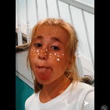 Caroline mullin (@caroline_mullin)