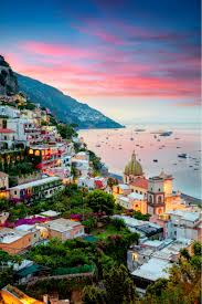 Positano restaurant located in the heart of wayne, nj is a culinary experience that echoes the hills of southern italy, combining with it a friendly family style restaurant. Sonnenaufgang Uber Positano Italien Positano Abenteuer Und Reisen Italien