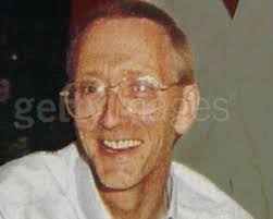 Tom Casey : London Remembers, Aiming to capture all memorials in London