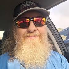 Jeffrey Reimann's Instagram, Twitter & Facebook