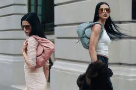 Lunafreedom1 offers incredibly amusing and fun girlfriend experience