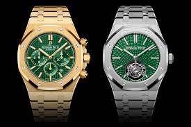 An audemars piguet on the wrist says one is a serious watch enthusiast more than rolex which says one appreciates high quality. News The 2021 Audemars Piguet Royal Oak Green Collection