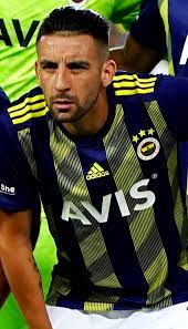 Add the latest transfer rumour here. Mauricio Isla Wikipedia