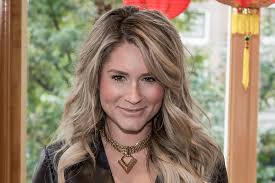 Die bedragen staan keurig genoteerd in het donatieregister van het ministerie van binnenlandse zaken. O59fkoitf9eyym