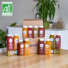 Yumi Les Jus De Legumes Presses A Froid Conditionne Dans Une Veganbottle Bouteille Vegetale Compostable Biodegradable Jus Bouteilles De Jus Bars A Jus