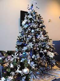I think blue is my new favorite color. Pin On Christmas