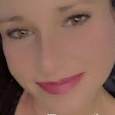 Cassandra Barden's Instagram, Twitter & Facebook