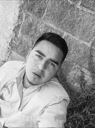 Vendo Q 50.°° x las dos una marca sika y la otra sista color negro las dos