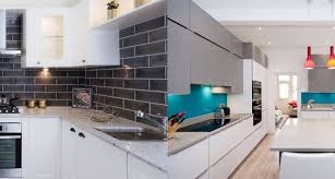 kitchen splashback tiles vs