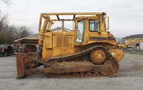 Caterpillar D7H Crawler Dozer