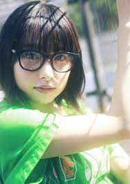 petashi メガネ女子 美人コンテスト 女性俳優